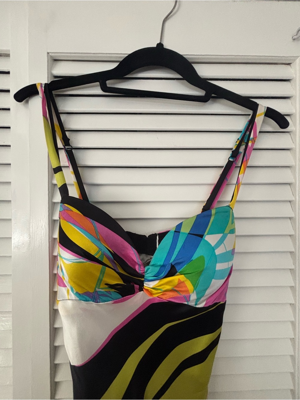 Cache dress